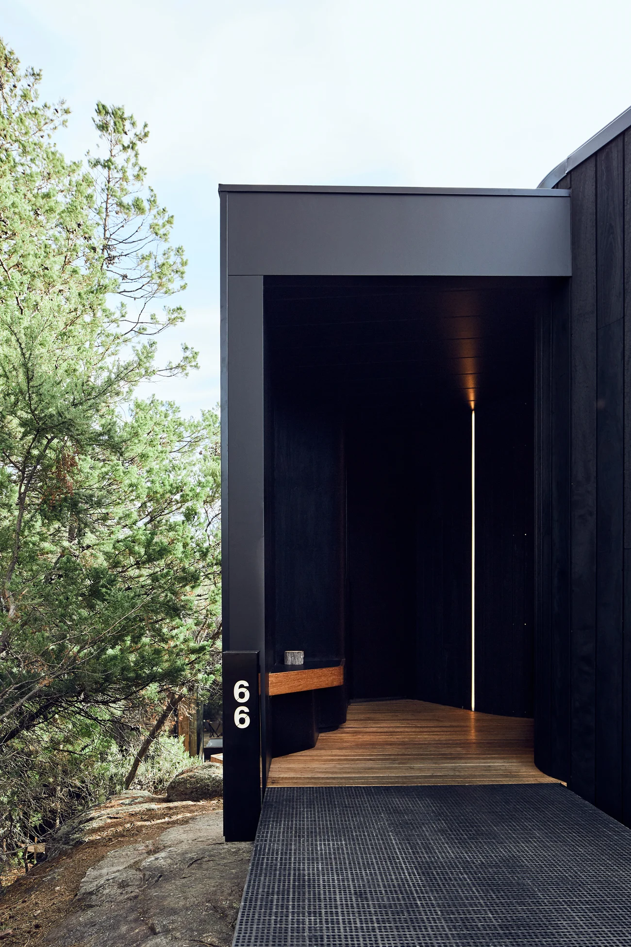 Travel Photography | Nic Gossage | Freycinet Lodge & National Park, Tasmania.