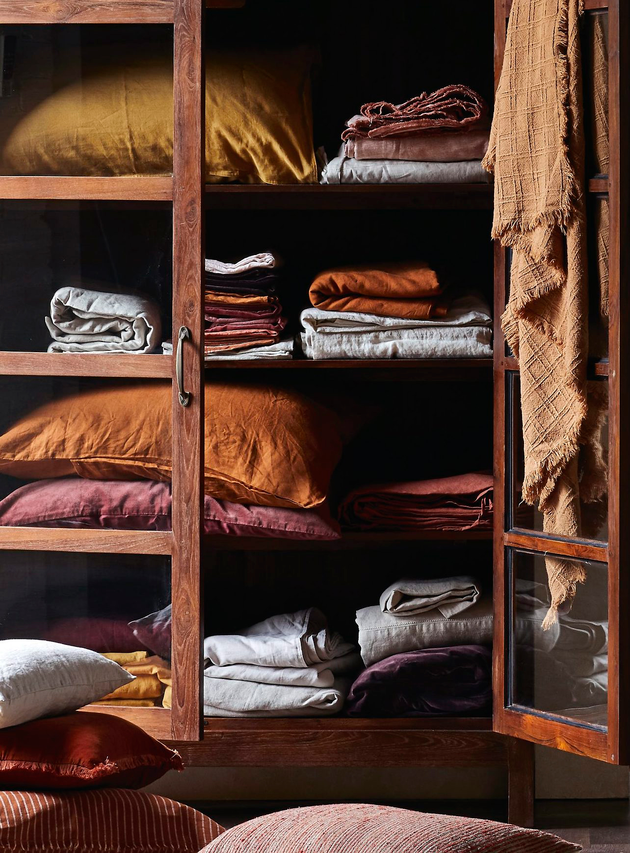 Nic Gossage - Food, Interiors, Still Life, Lifestyle & Travel Photography