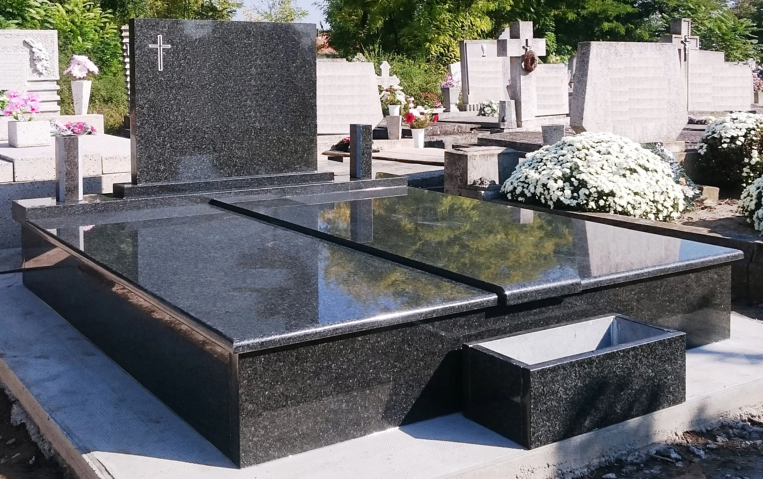 Africa Impala sírkő