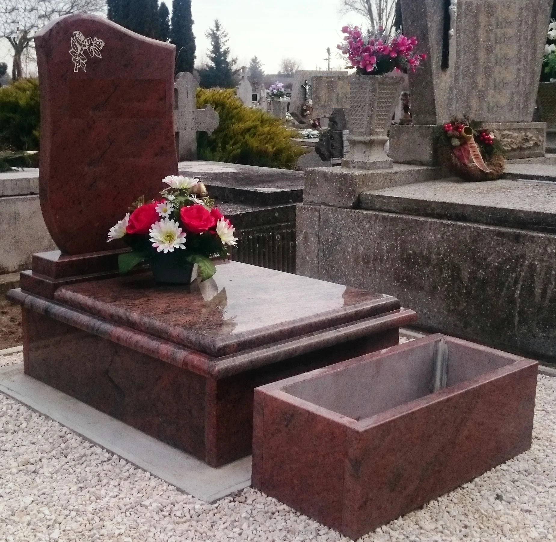 Barna Úrnasír ládával