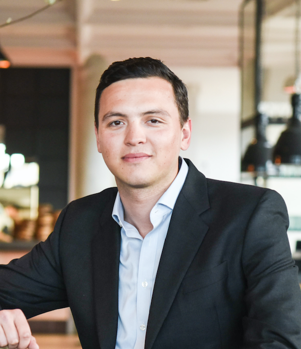 Angus Stewart, Investment Analyst