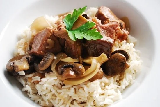 beef-tips-in-mushroom-sauce.jpg