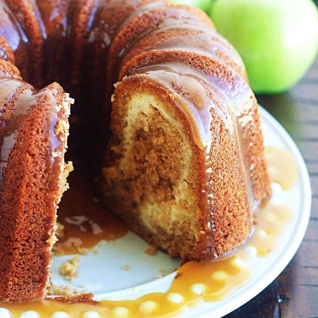 Apple-Bundt-Cake-1.jpg
