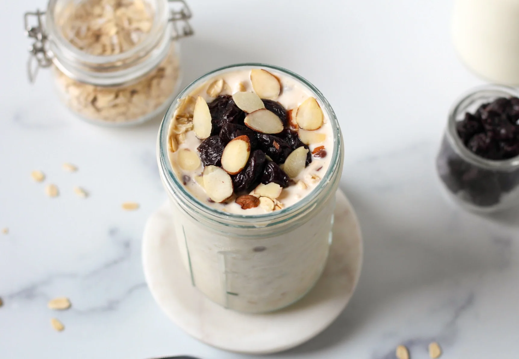 Cherry Almond Vanilla Overnight Oats