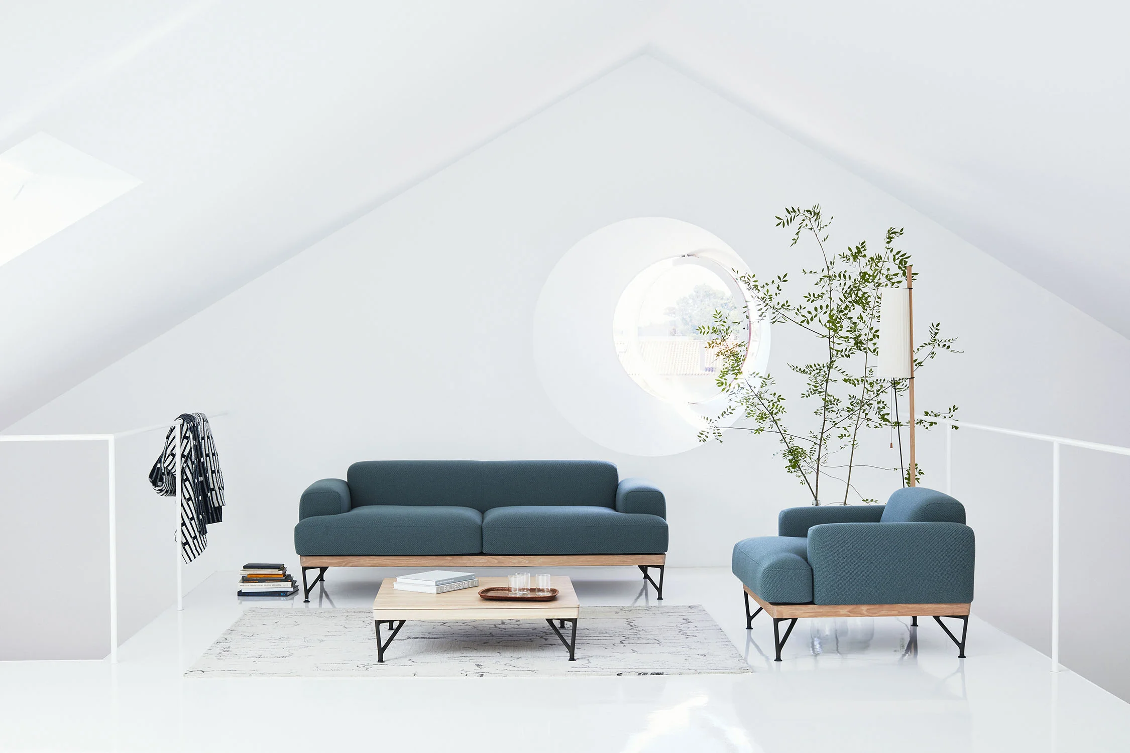 DLE_MH_Sofa&Armchair_092F.jpg