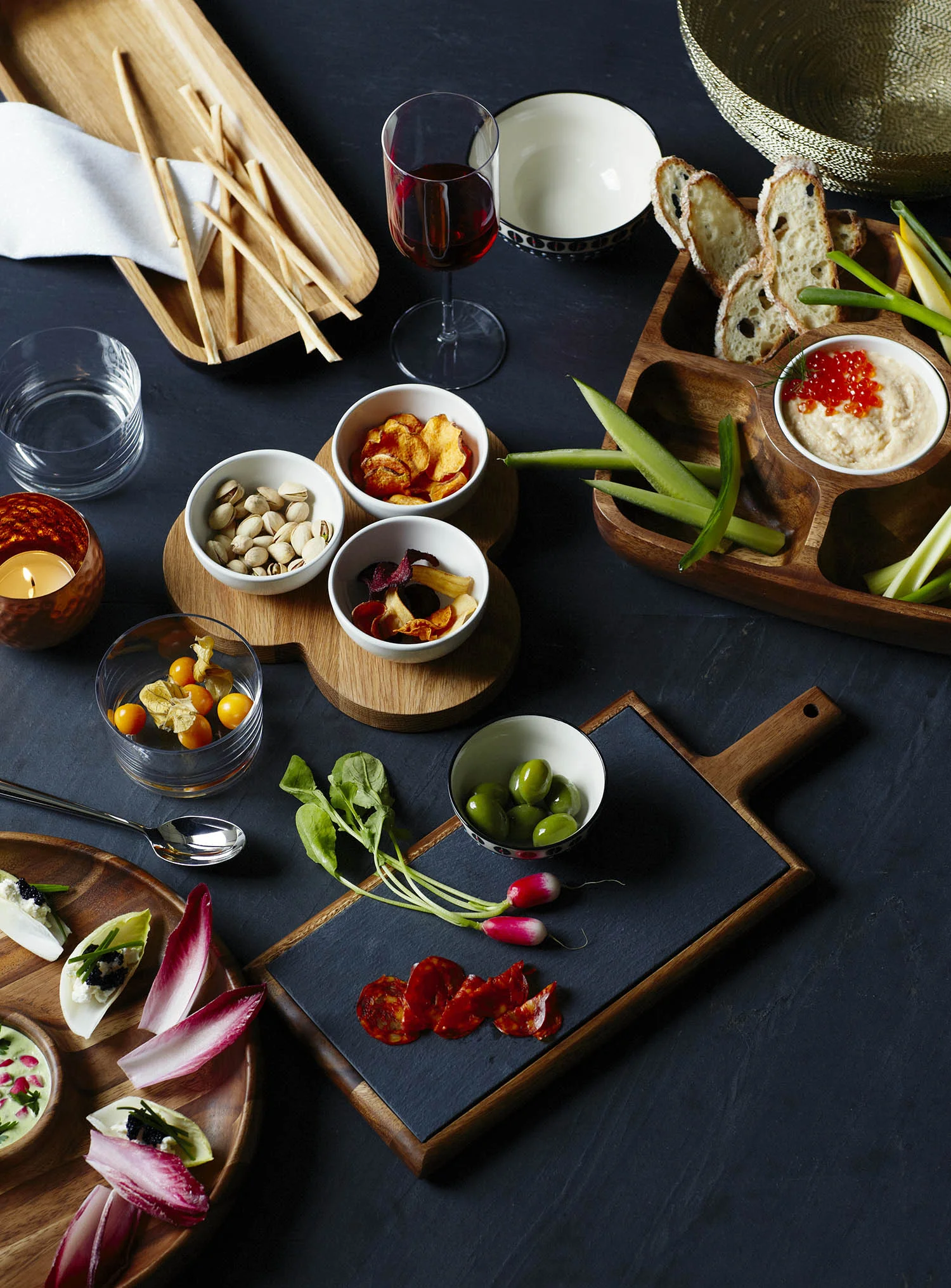 Cook14_13a_LS-TheTable_Serve_075L.jpg