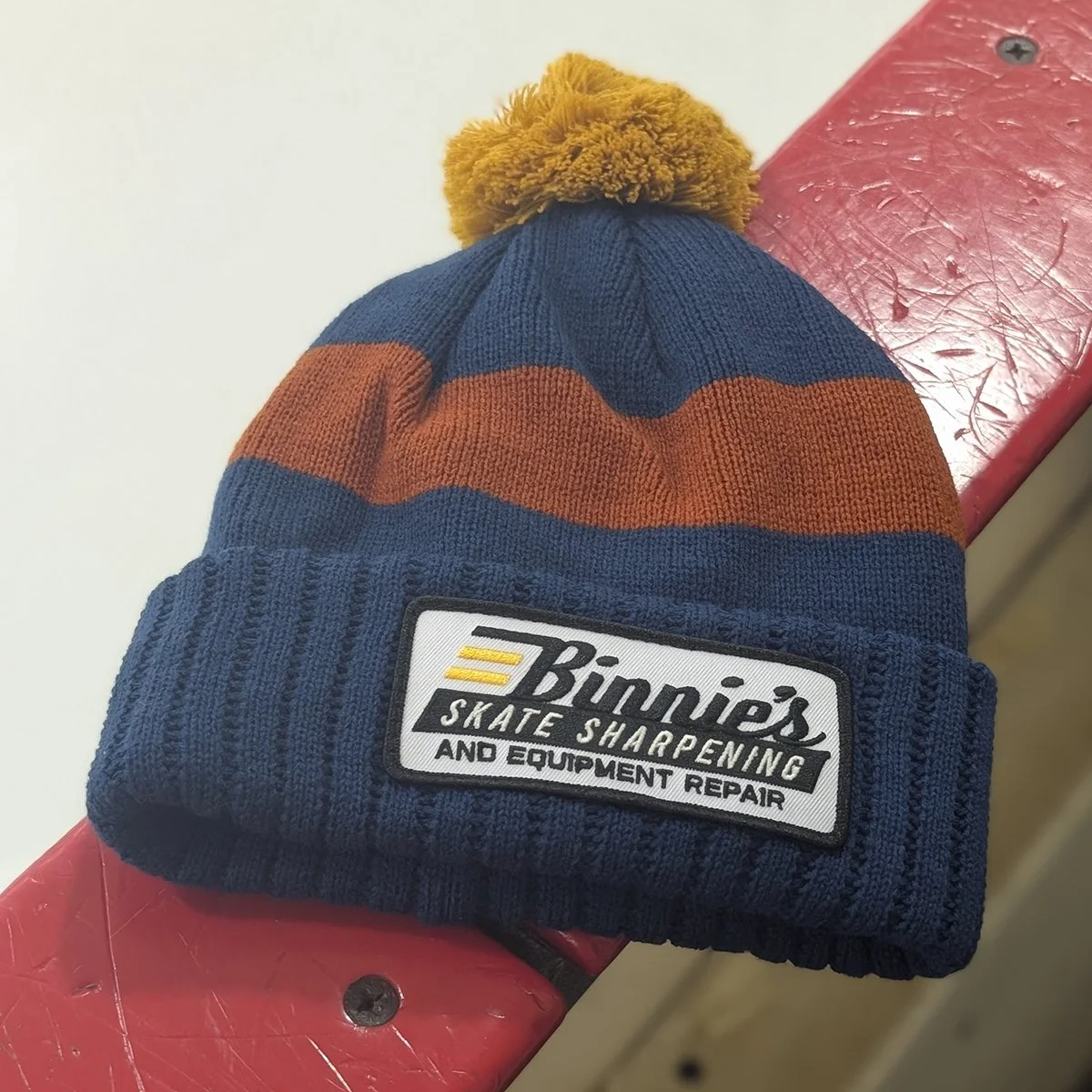 Pond Star Retro Pom Beanie - Navy/Rust/Gold