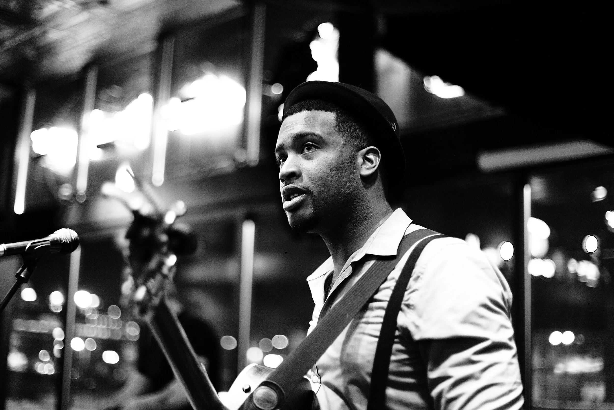 Phillip Michael Scales at The Gas Lamp