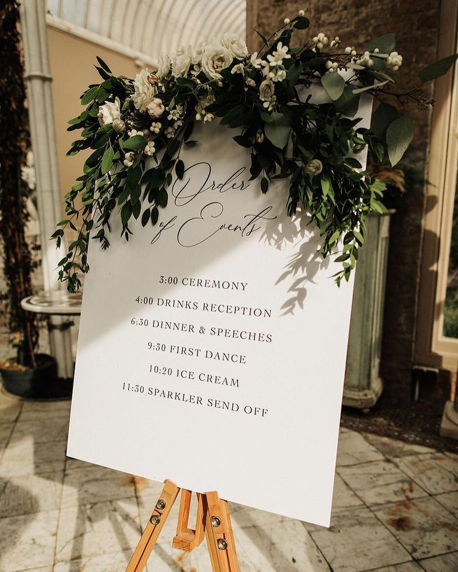 Order of events for Kacey + Jacob 
__

Image @michellepruntyphotography 
Venue @killruddery 
Flowers @patsieandco 
Planner @waterlily_weddings_