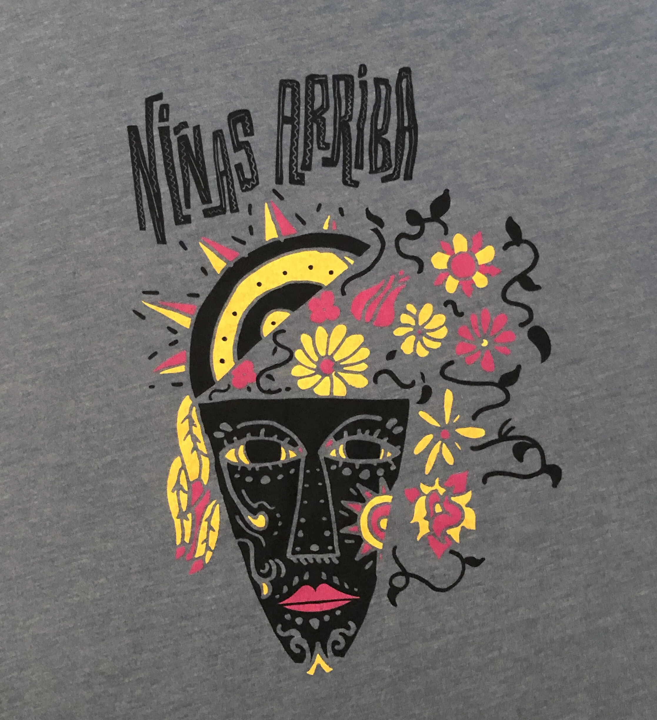 Tshirt_Ninas_gray.jpg