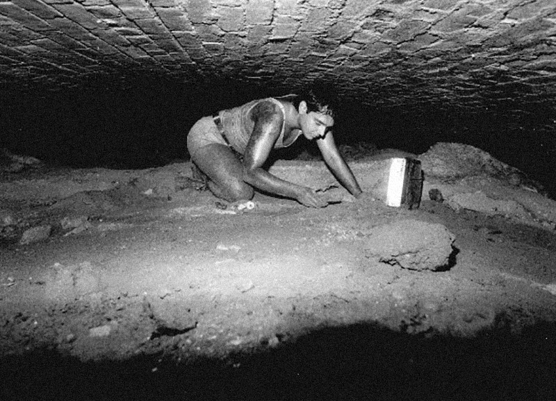 <strong>Finding and losing the world's oldest subway tunnel</strong><br>The man who discovered a 169-year-old landmark wants back inside.</br><em>Spirit Award, Brooklyn Film Festival 2014</em>