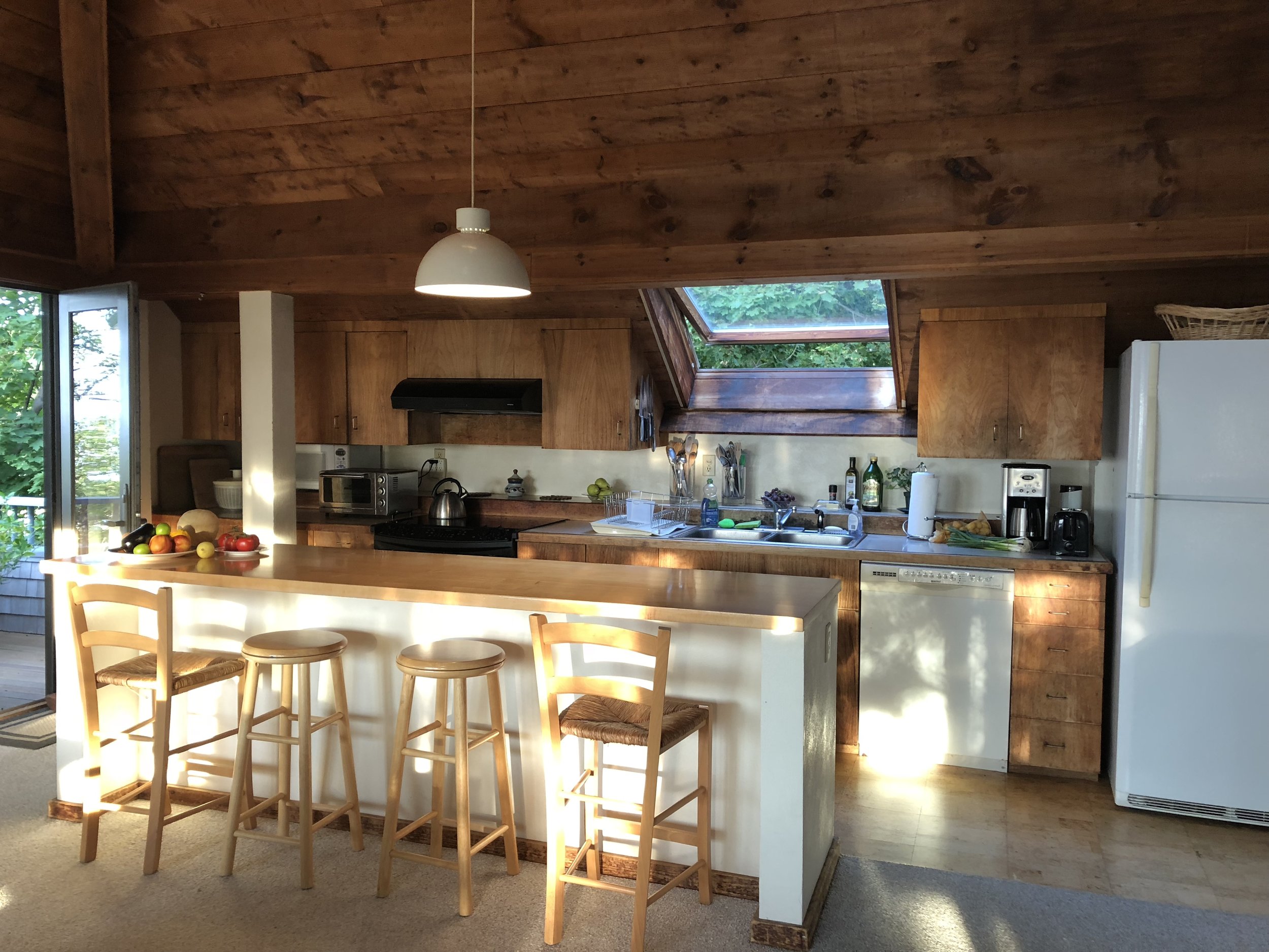  Kitchen area. Not shown, to the right, is a walk-in pantry. 