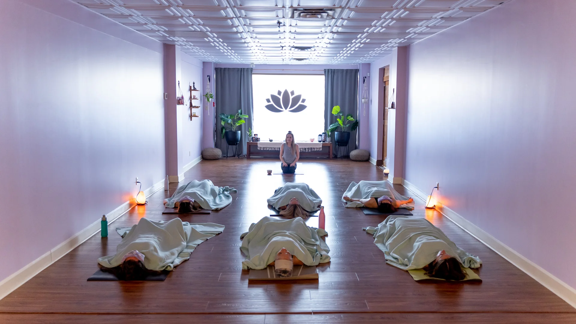 Relax 16x9 (2).jpg