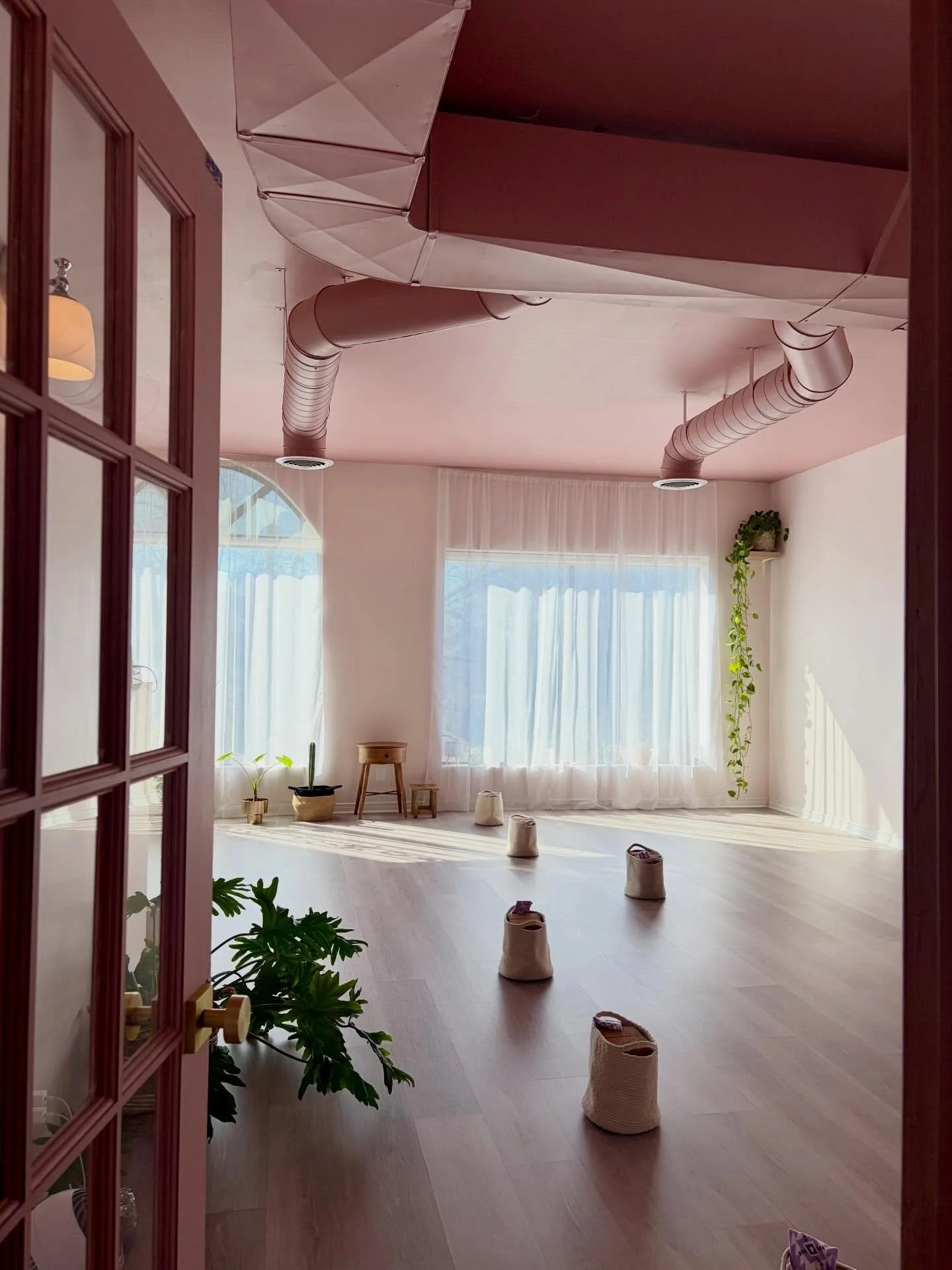 Happy International Day of Pink from your local pink yoga studio 🎀