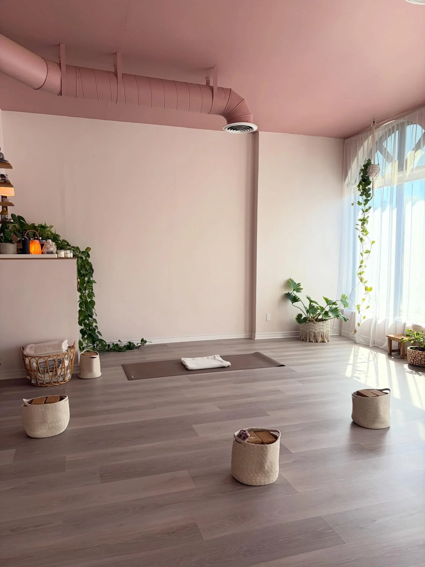 Thank you to everyone who joined me in studio (and from home) for classes this morning.

I very rarely get to teach on the weekends, I&rsquo;m grateful to each of you for sharing space + energy 🩷

My take away from this morning is even after a decad