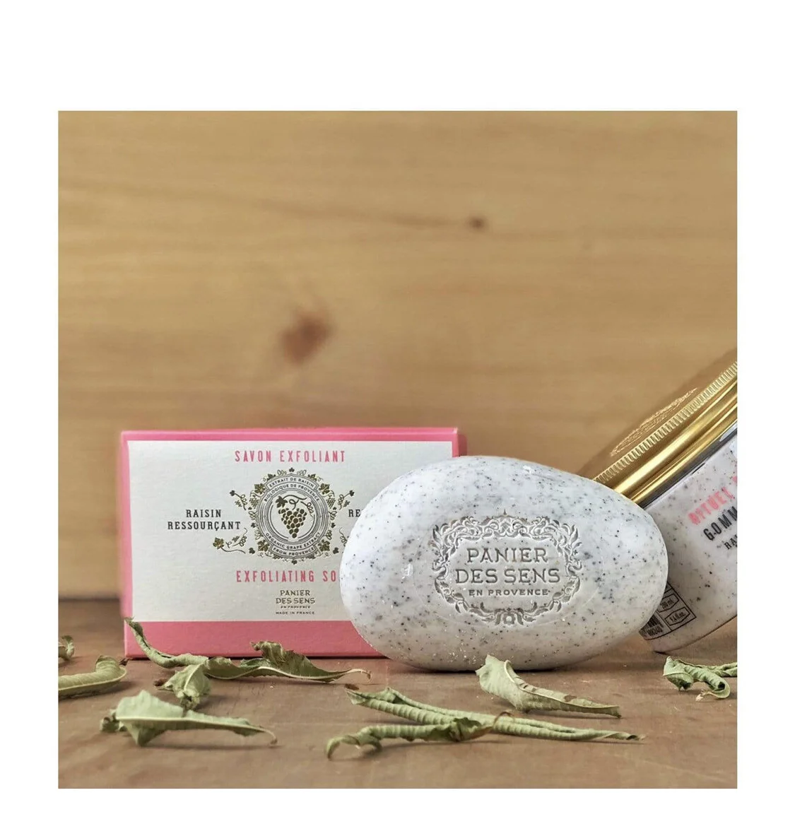 A1310056-16A3-4F93-BFC3-75E1546606E8