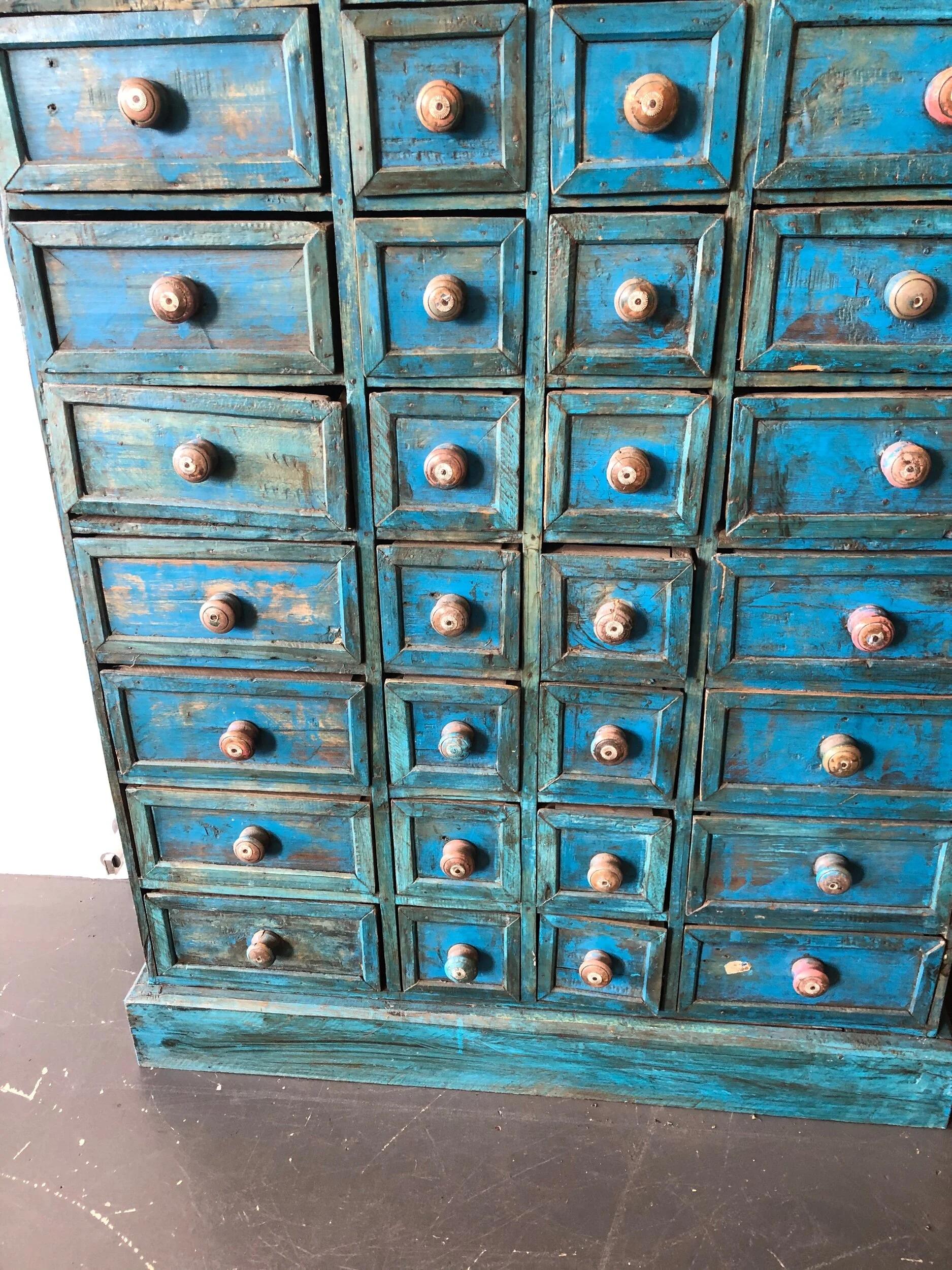 6C5FF84A-FDA4-4F39-99F5-C210042BEEF8