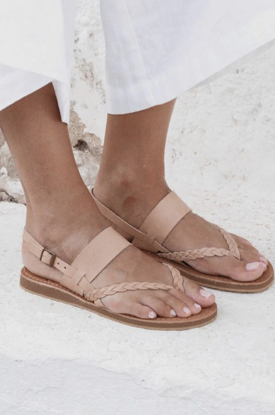 62AA478B-E6AA-43DB-833F-37D37269D99E