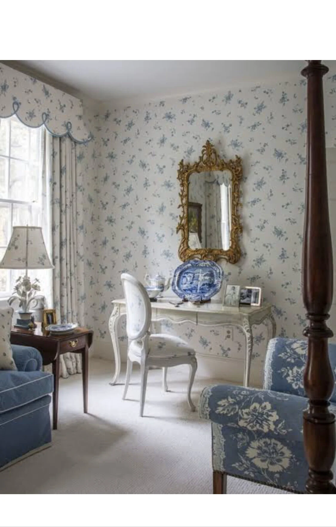 8E556701-FA6B-4B2A-BA7B-87DFE6423570