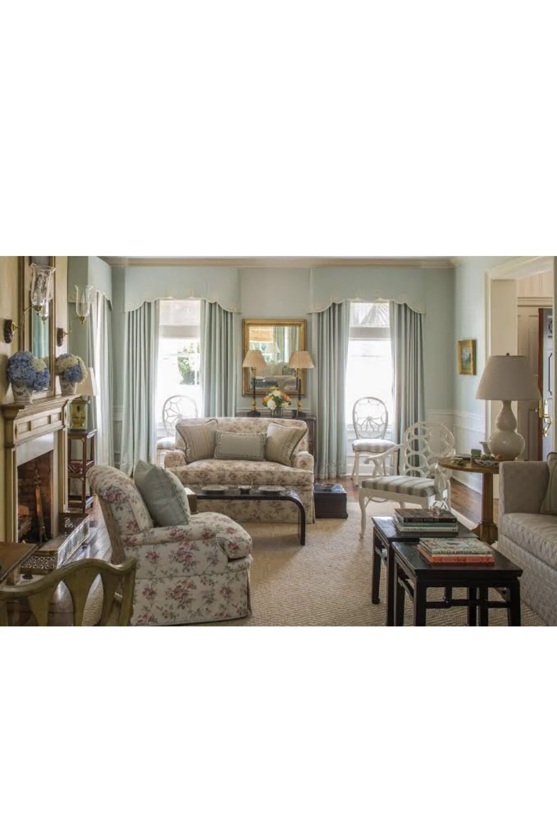 5AF5D0FF-1743-4C82-89ED-1294563F1E5D