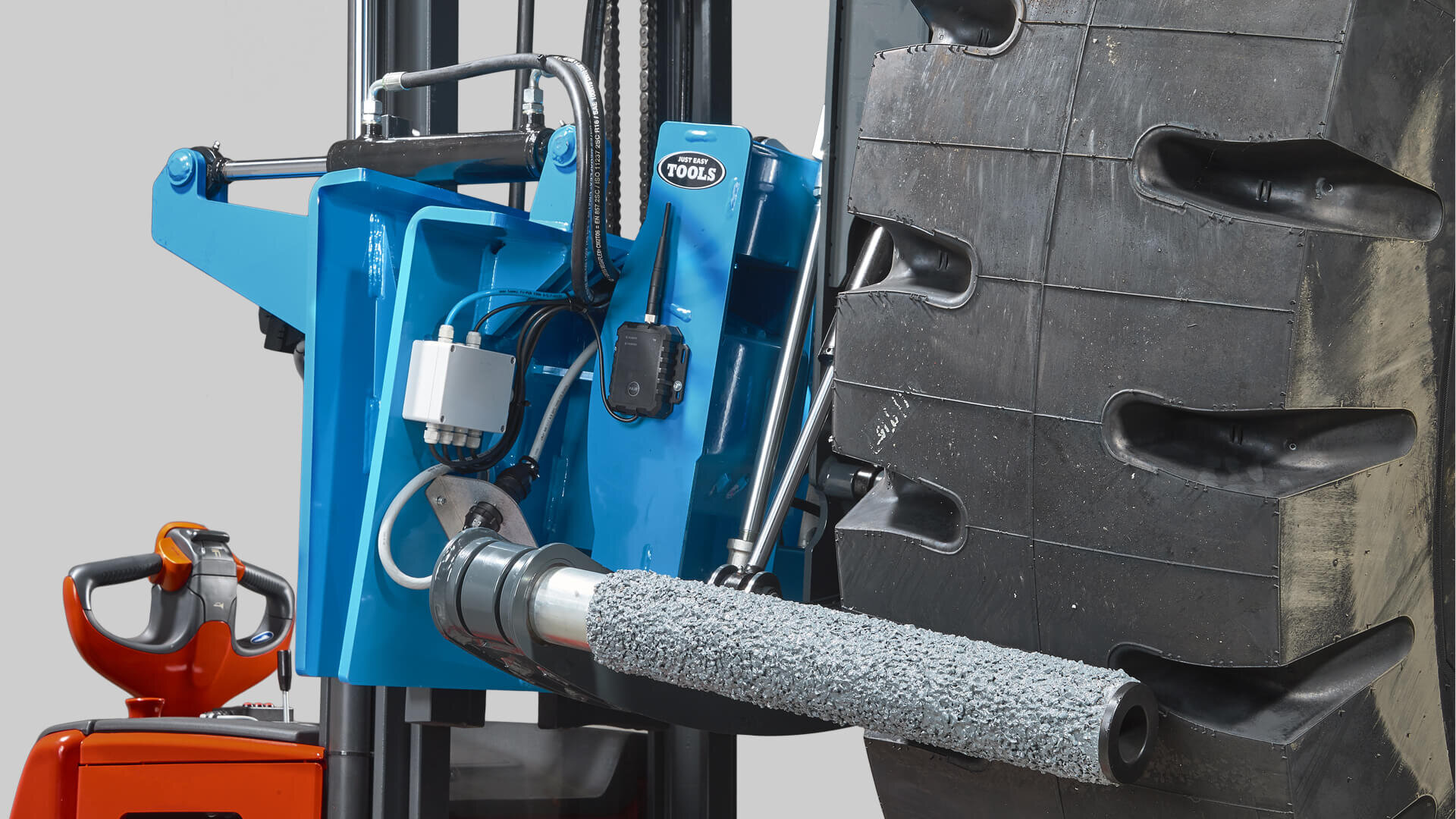 Easy Gripper Workshop - ideal for tyre workshops and OEM assembly lines