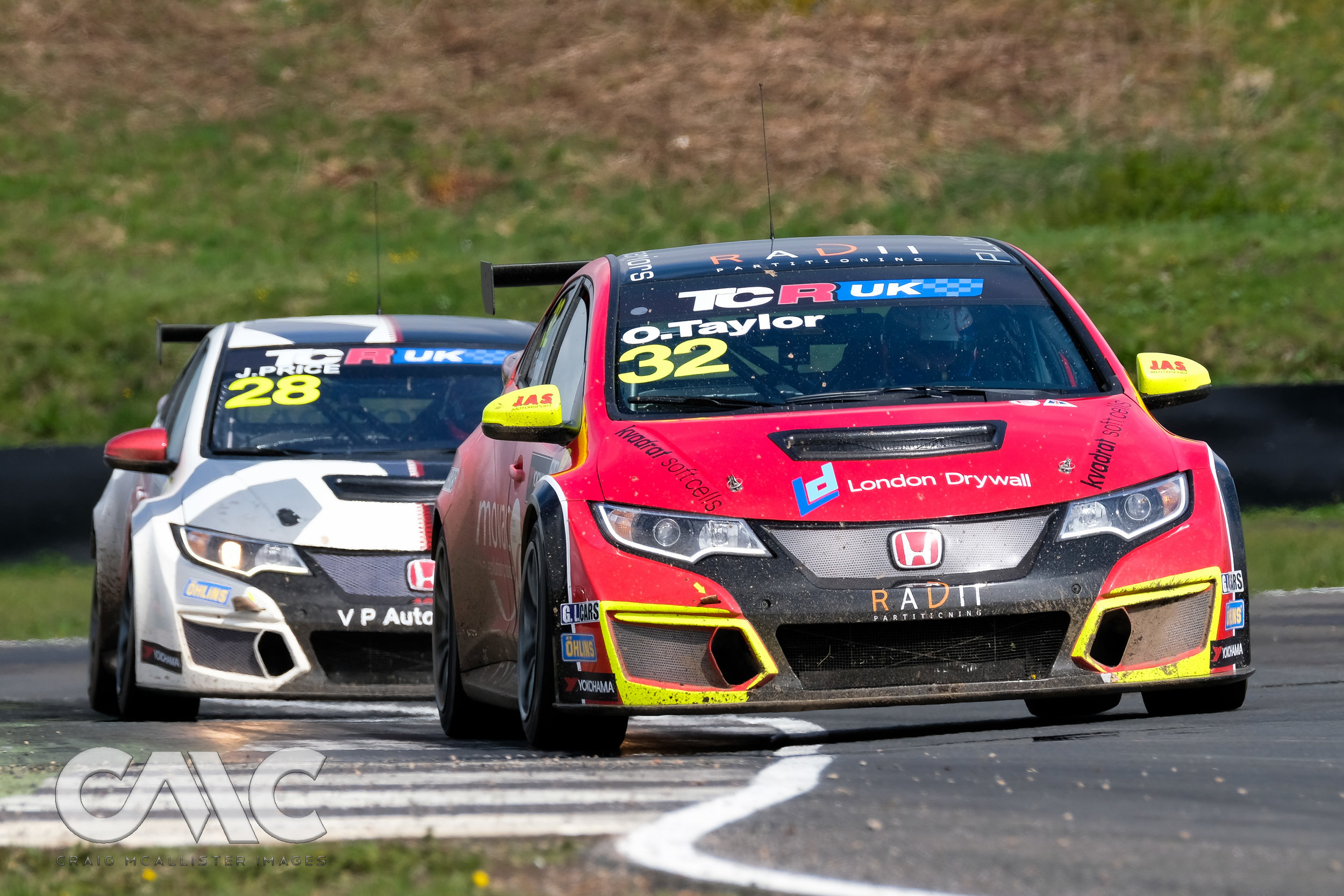 CMC_TCR_UK_Round_2_Knockhill_11MAY18_CM6944.jpg