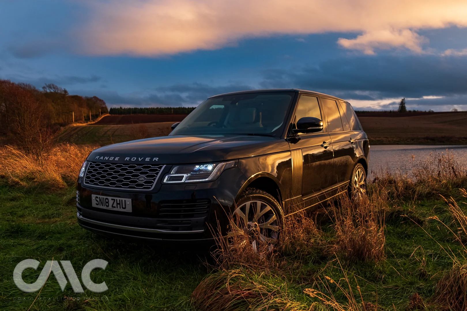 2018_Range_Rover_Vouge_CMC-Images12410.jpg