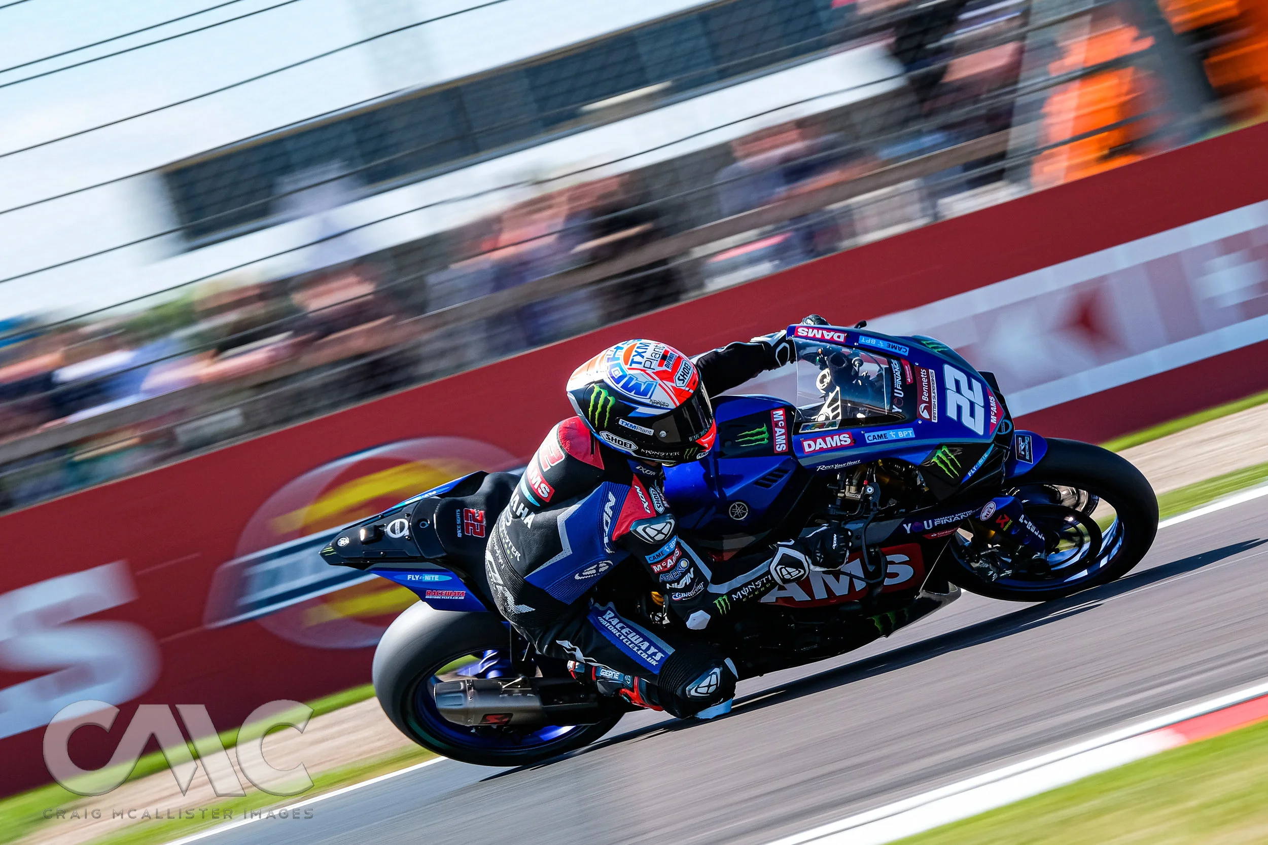 2019_BSB_Round3_Donington_Park_CMC28233.jpg