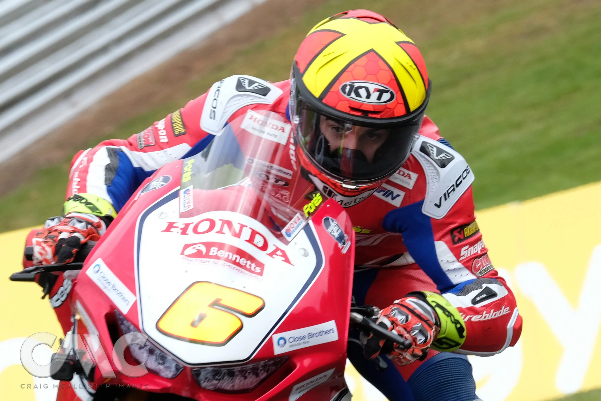 2019_BSB_Round2_Oulton_Park_CMC20013.jpg