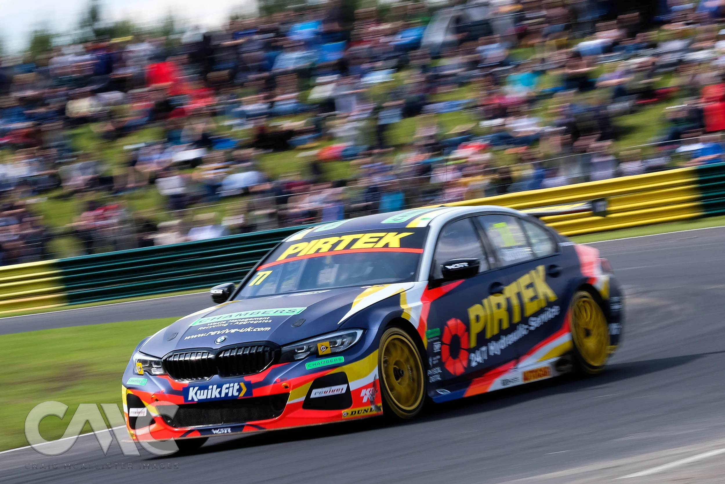 2019_BTCC_Round_5_Croft_Circuit_CMC44695.jpg