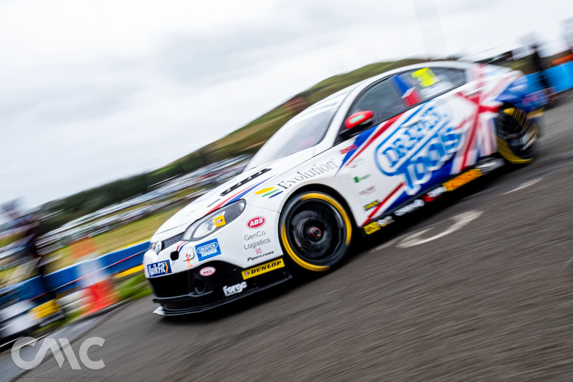 CMC_BTCC_Race1_16-5516205.jpg