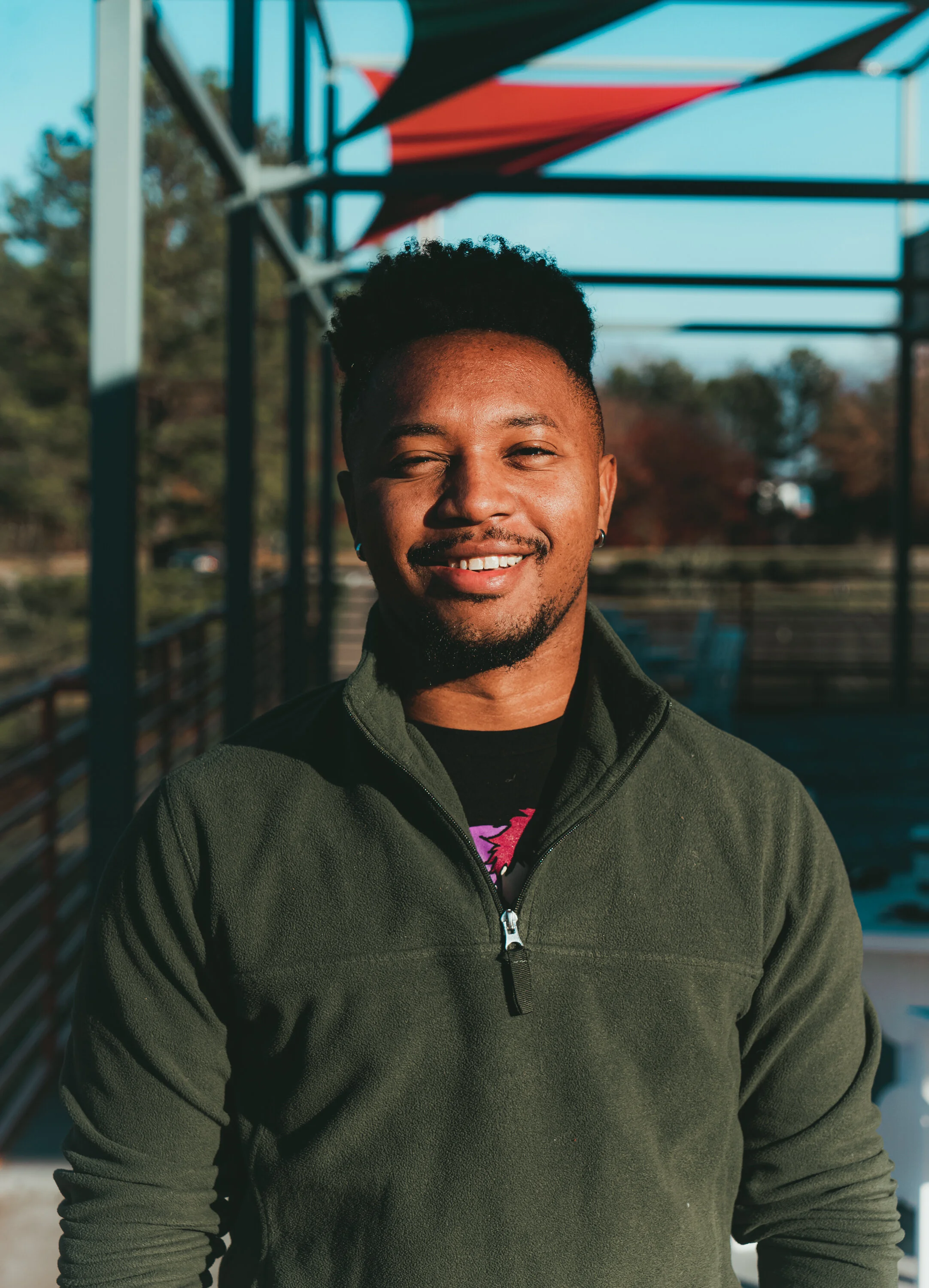 Macon Change </strong><> Everett</em>