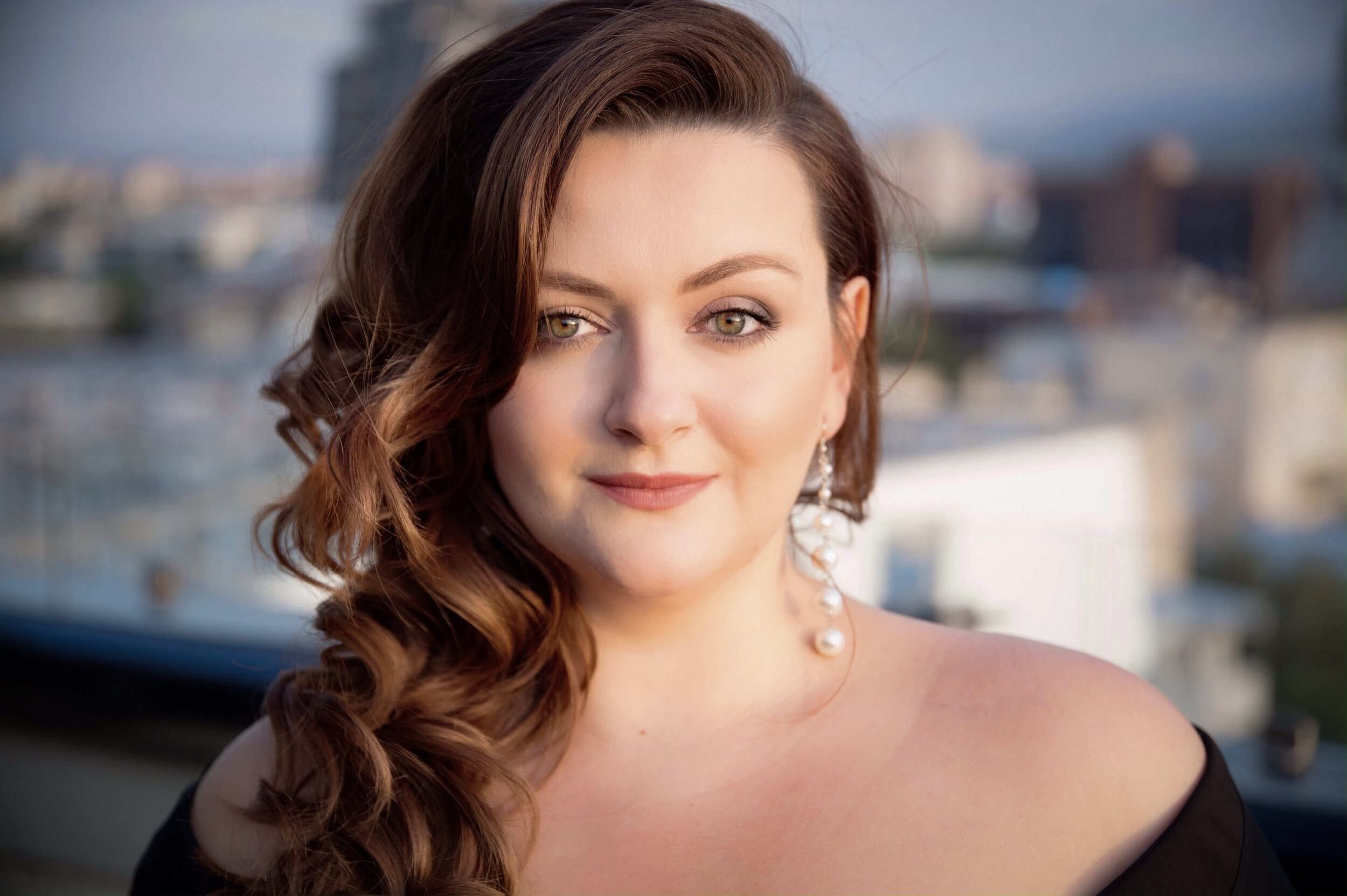 ZLATA TOSHEVSKA, Soprano