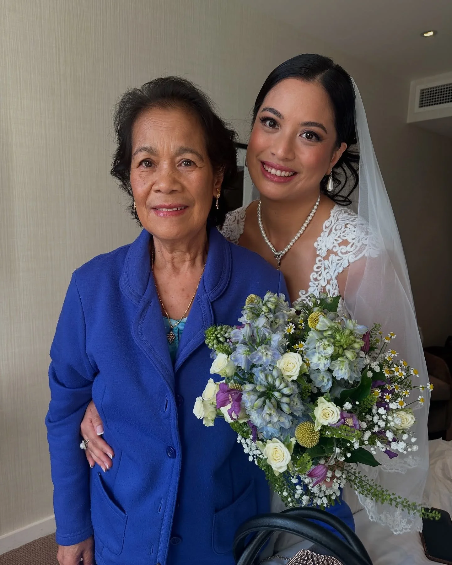 The lovely #bride Emily and #motherofthebride ✨💫

Makeup &amp; hair: @bridal_makeupbyryn 
.
.
.
My 2025 diary is open for London / UK weddings, feel free to reach out to me via DM/email if you would like to enquire or make a booking. 
.
.
.
Key make