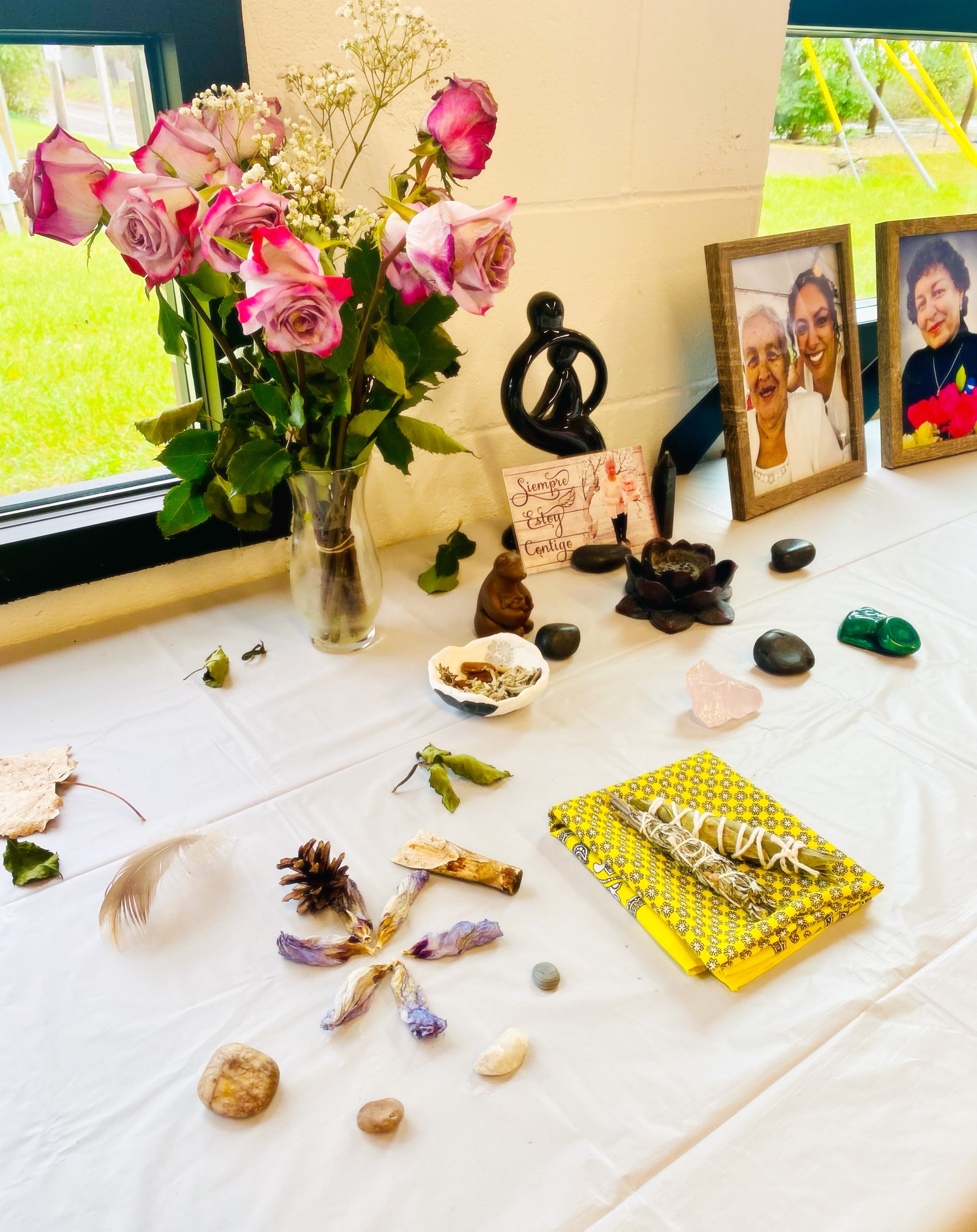 There is something deeply powerful about training Spanish-speaking doulas in a country that has too often tried to silence our languages, erase our ancestral knowledge, and separate us from our cultural practices.

Formar doulas en espa&ntilde;ol es 