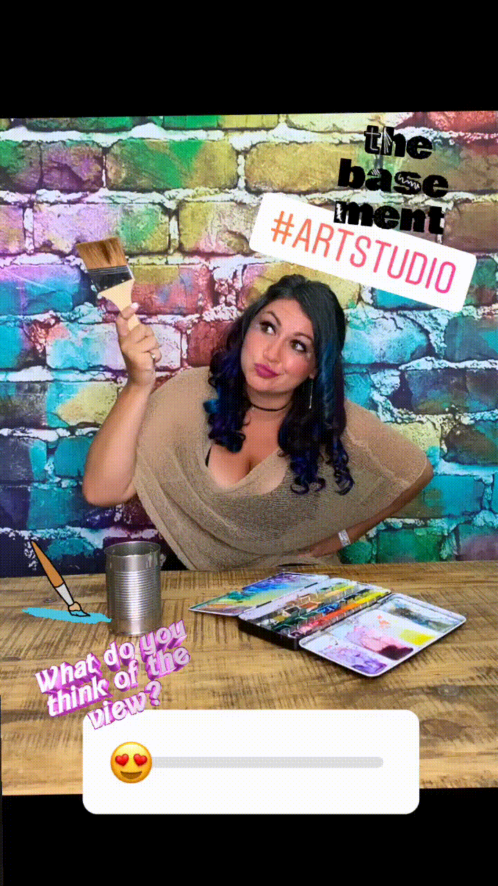 artsy_tessy.gif