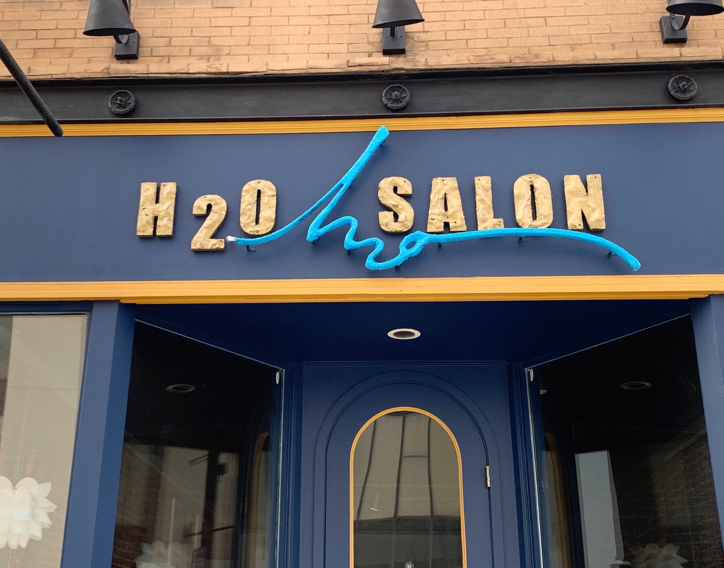H2O Salon