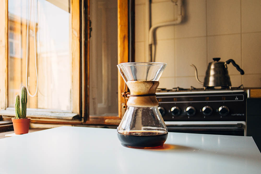 Chemex VS. Pour Over Coffee - Whats the difference?