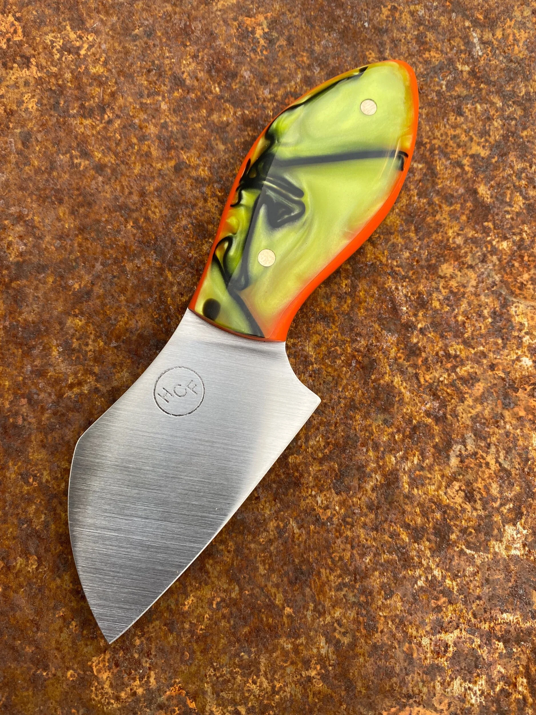 9B418DD2-0D19-411E-AE77-519871E37050