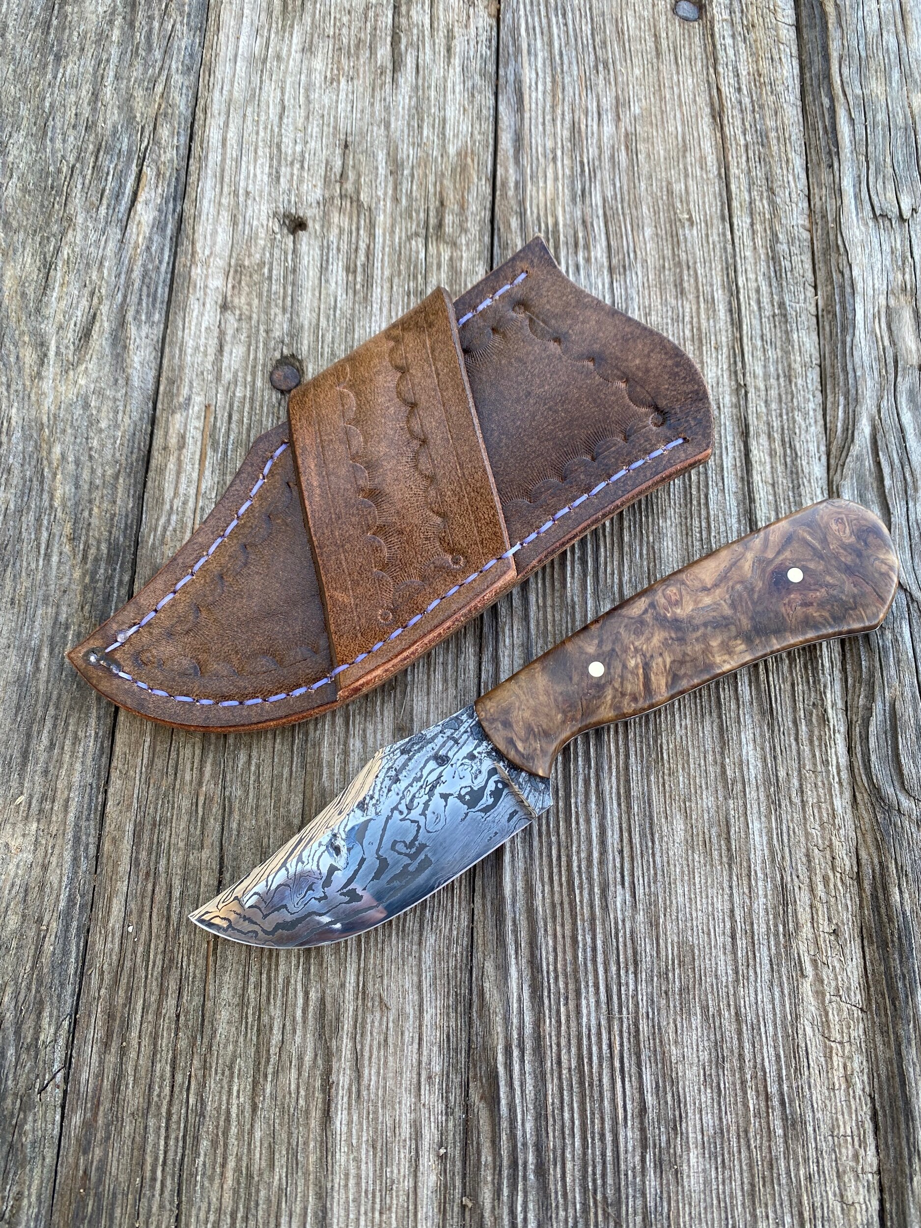 EEB0F3F1-E32E-483A-9560-33219FED30B7