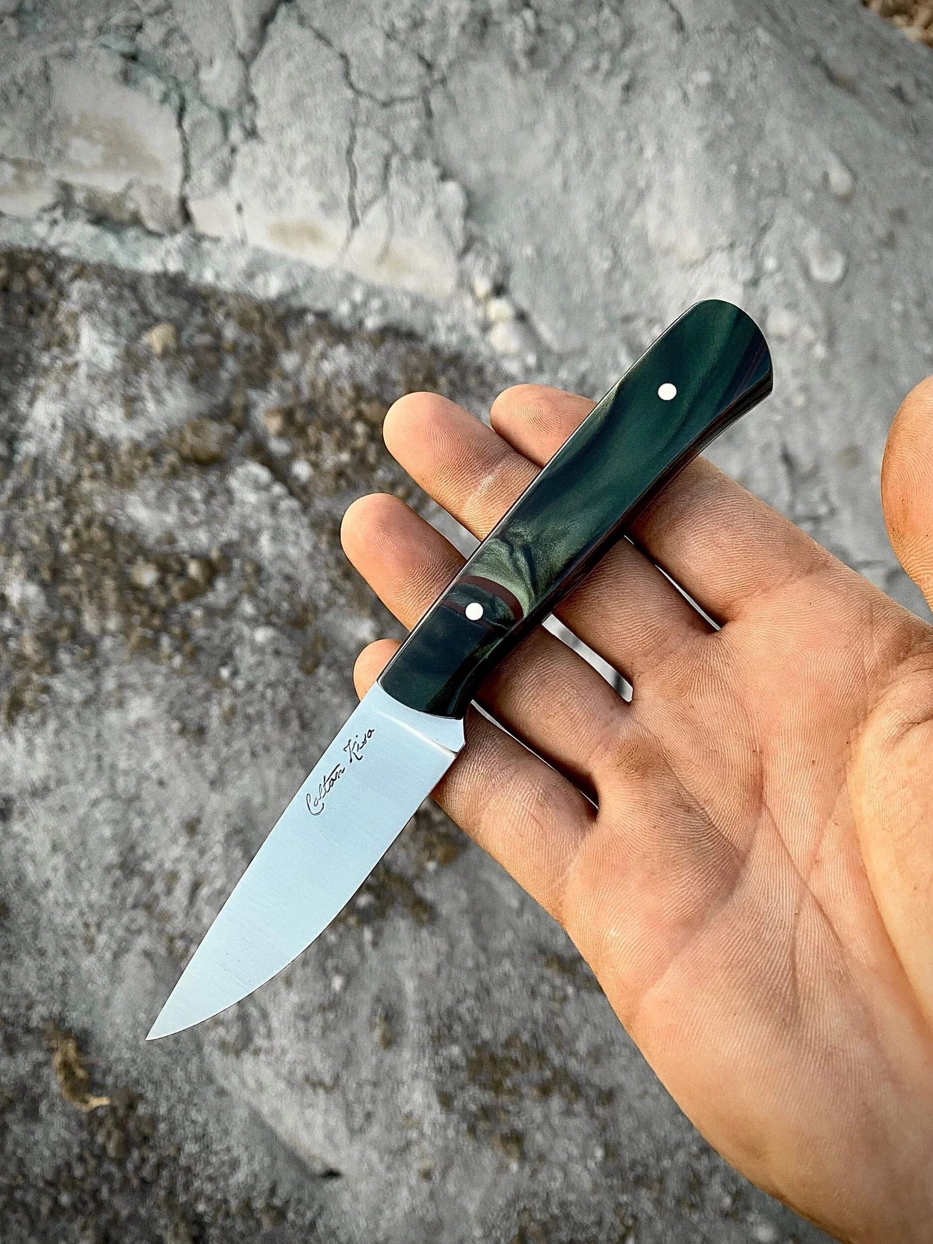 8EF99161-72E8-4714-8F9D-ED84E7CCE102