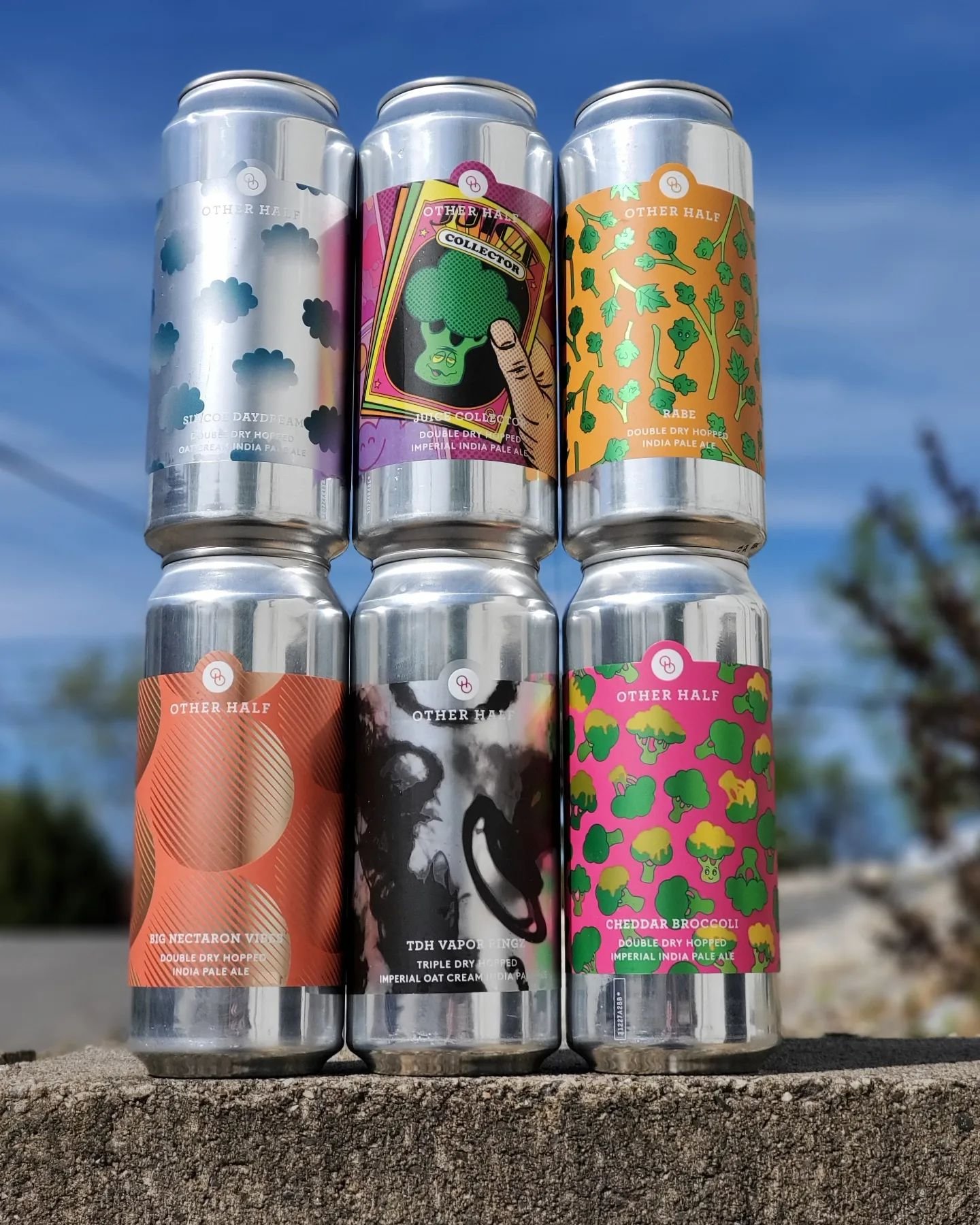 Happy weekend, everyone! Lots of hoppy goodness rolling in today, including some brand new Other Half. 🍺Juice Collector and 🍺Big Nectaron Vibes are here for the first time, and we also have Simcoe Daydream, Rabe, TDH Vapor Ringz, and Cheddar Brocco