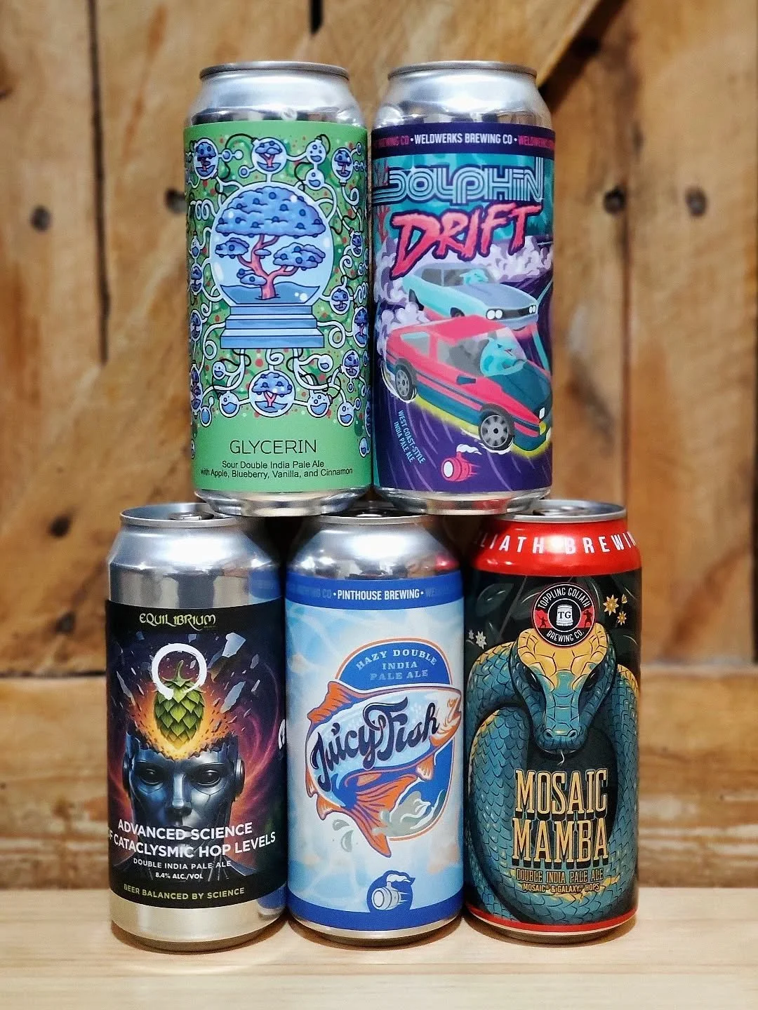 New IPAs! Three different DIPAs on the bottom, a West Coast style IPA, and a sour DIPA with apple, blueberry, vanilla, and cinnamon. Cheers!🍻

#dipa #doubleipa #souripa #sourdipa #westcoastipa