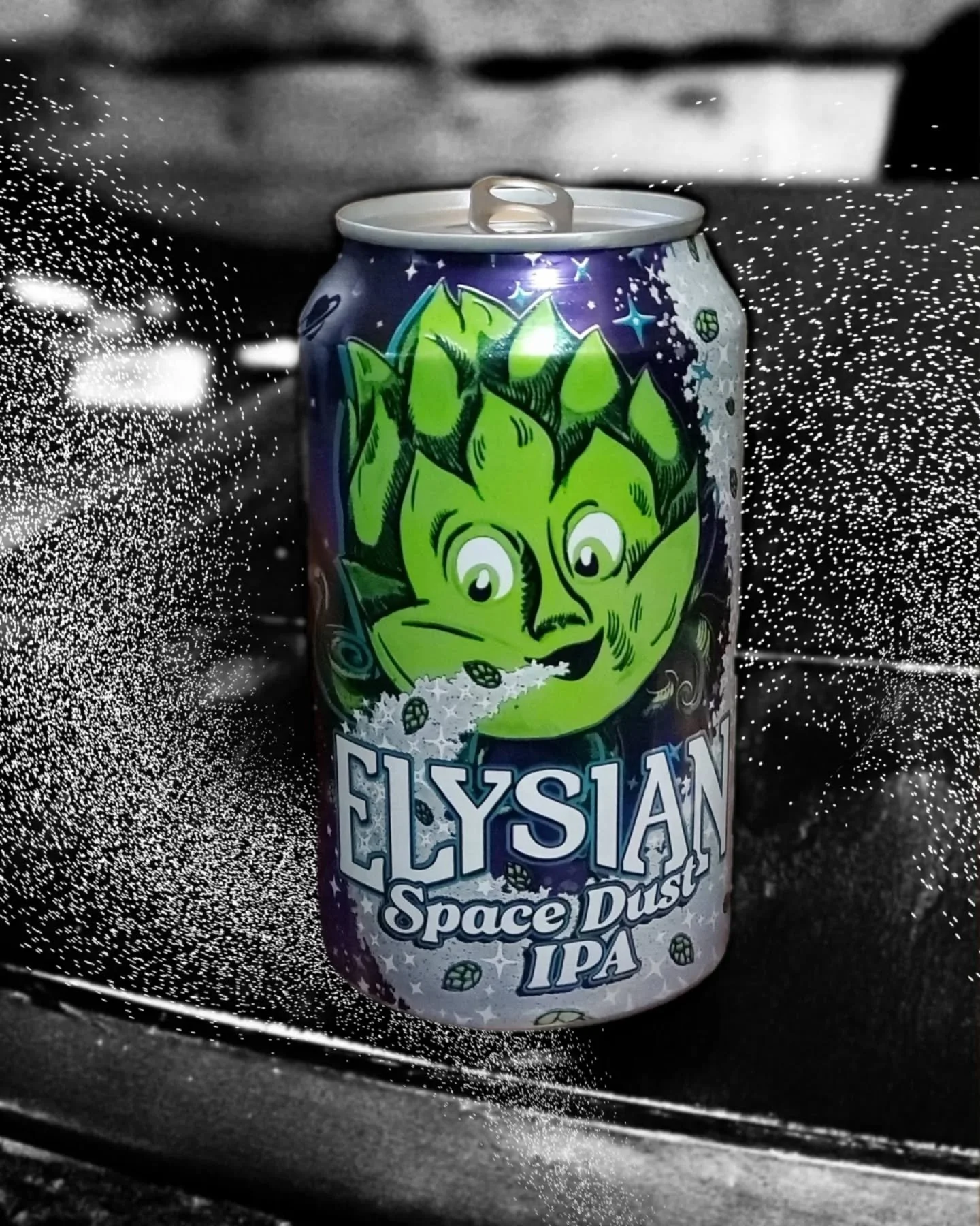 Trust the dust ✨️ If you remember when IPAs were an acquired taste, then this one's got your name on it. And if that's never been your jam, but you're still curious, no sweat - this 12 pack is only $19.99! Cheers

#ipa #spacedust #elysian
