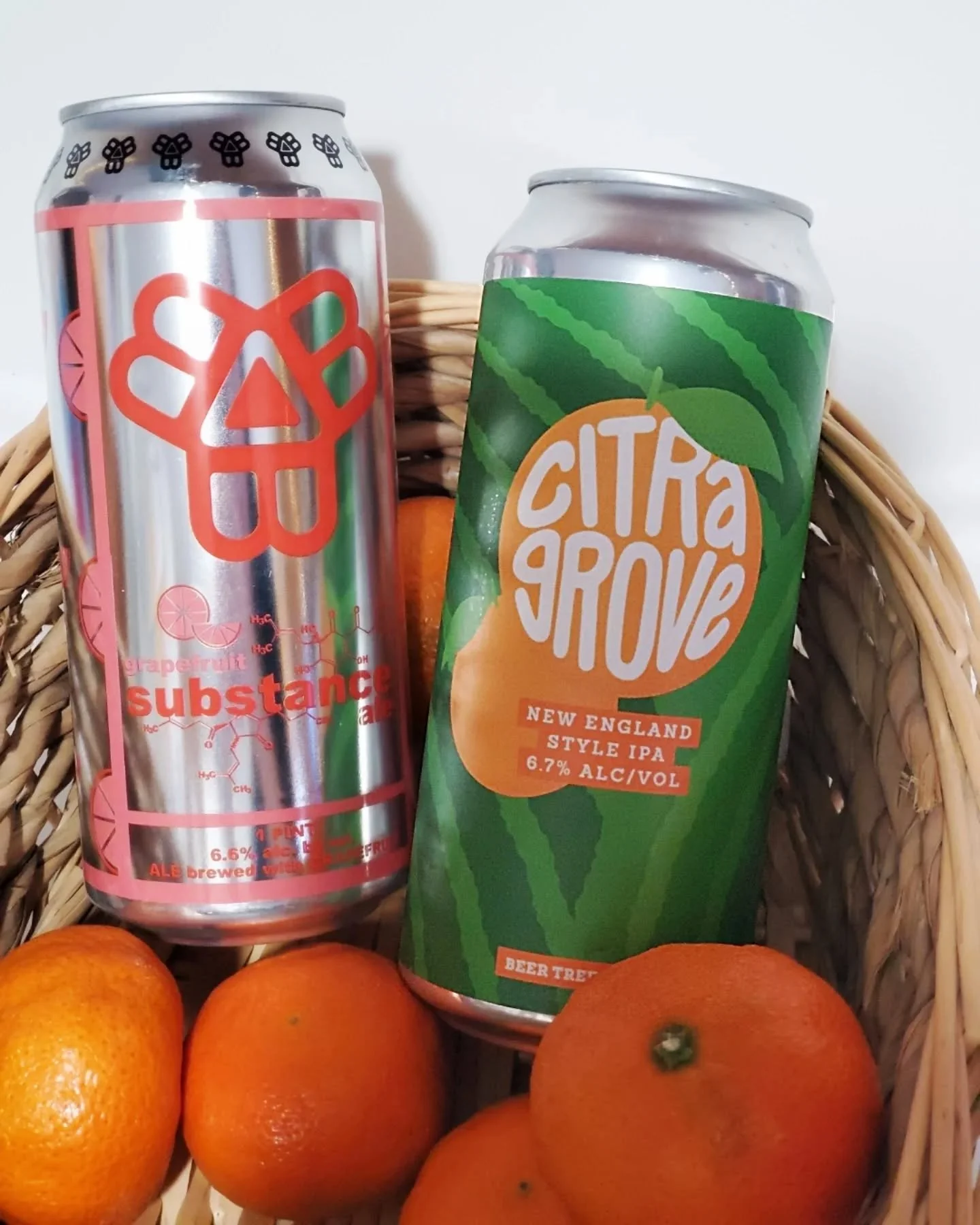 A restock on some citrus favorites today! Bissel Grapefruit Substance 6.6% grapefruit ale, and Beer Tree Citra Grove 6.7% NEIPA🍻🍊

#citrusale #grapefruitale #grapefruitsubstance #neipa #citragrove
