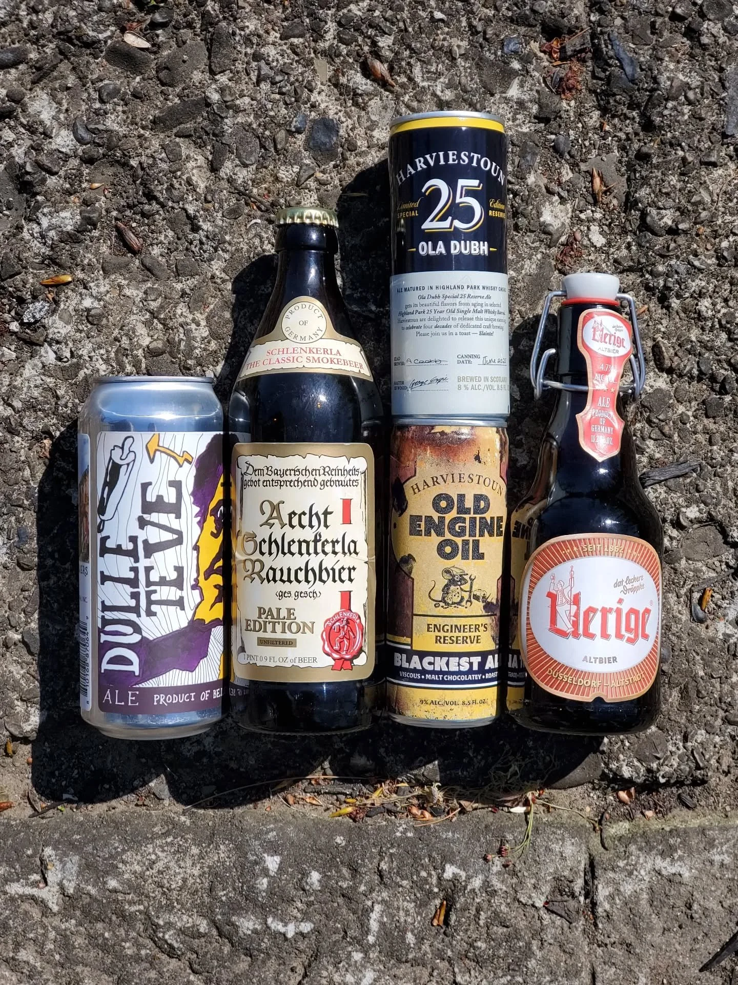 🍺IMPORTS🍺 New Belgian, German, and Scottish imports! We have a triple from De Dolle, a pale smoked beer from Schlenkerla, 8.5oz cans of Harviestoun's Old Engine Oil and Ola Dubh Special Reserve, and Uerige Altbier. Cheers!

#belgiantripel #smokedbe