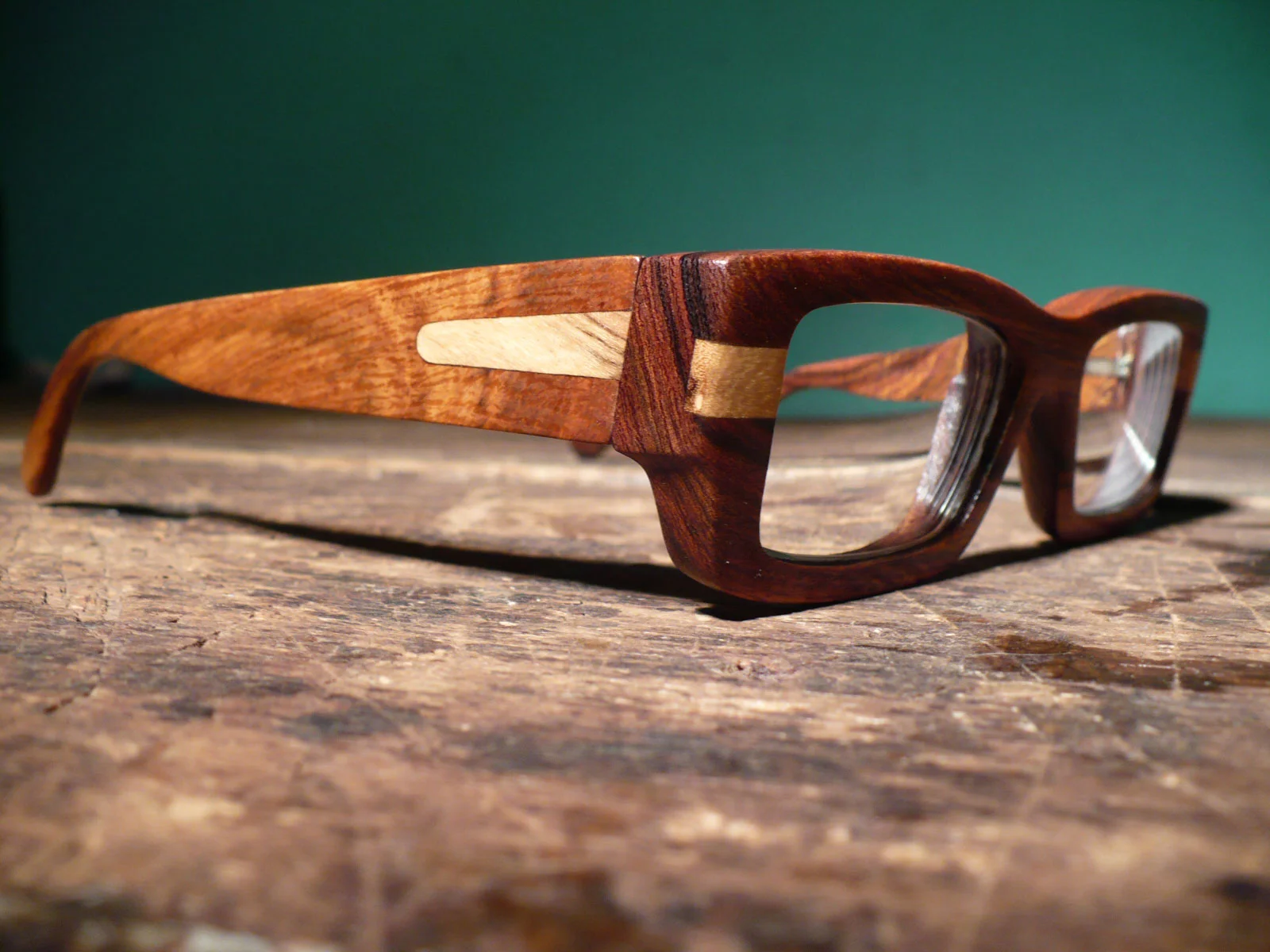 inlaid-eyeglasses-wooden.jpg
