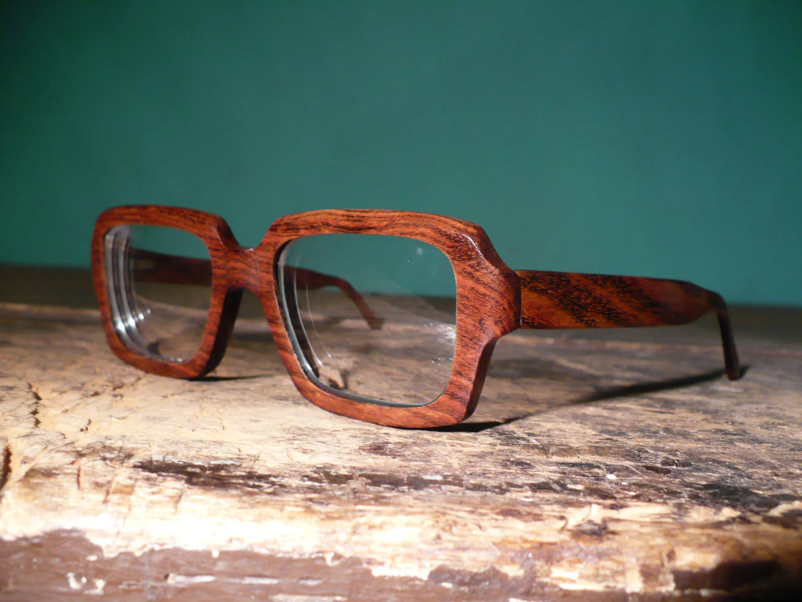 wood-chechen-glasses-sunglasses.jpg