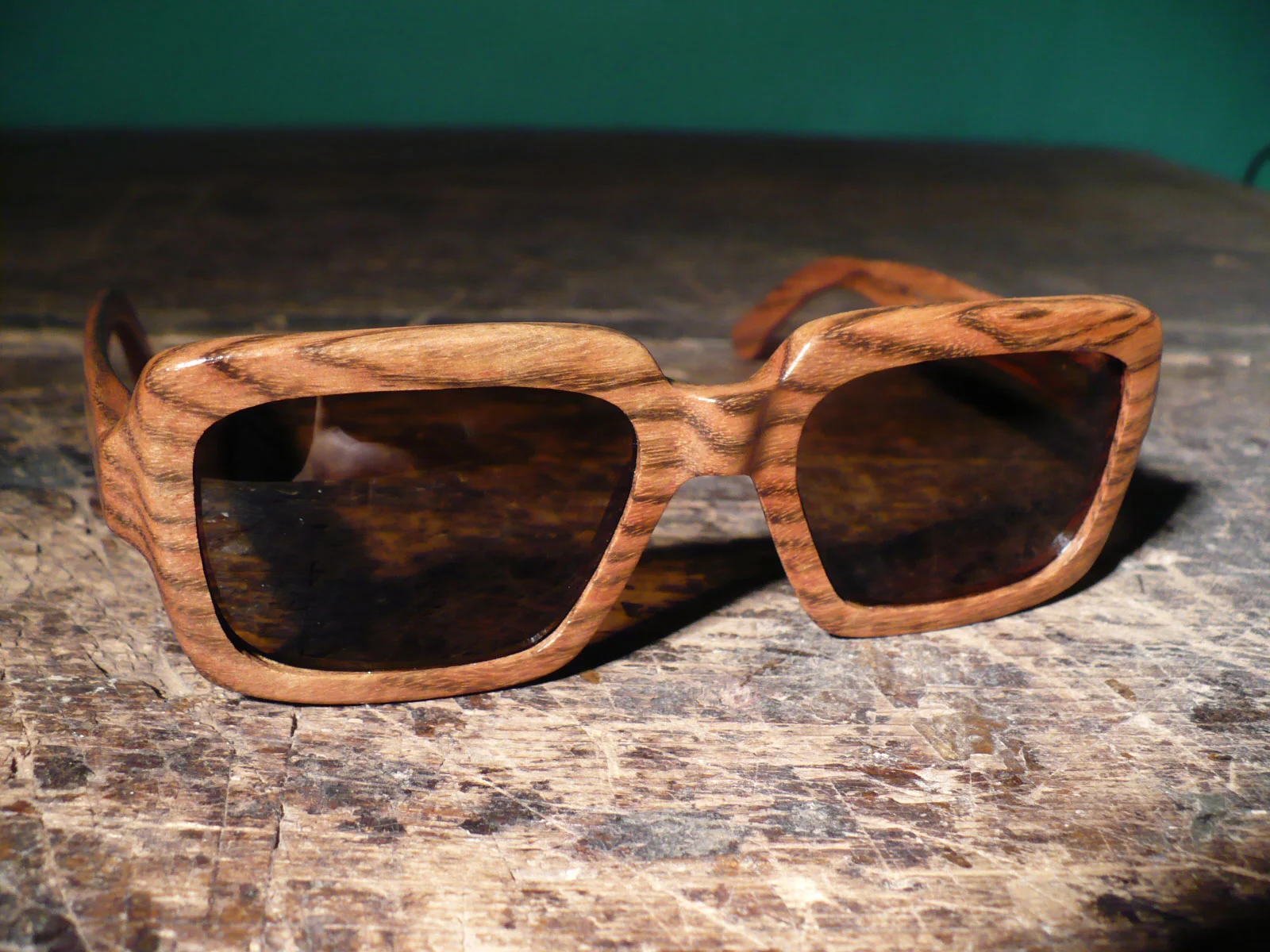 wood-grain-custom-eyewear.jpg