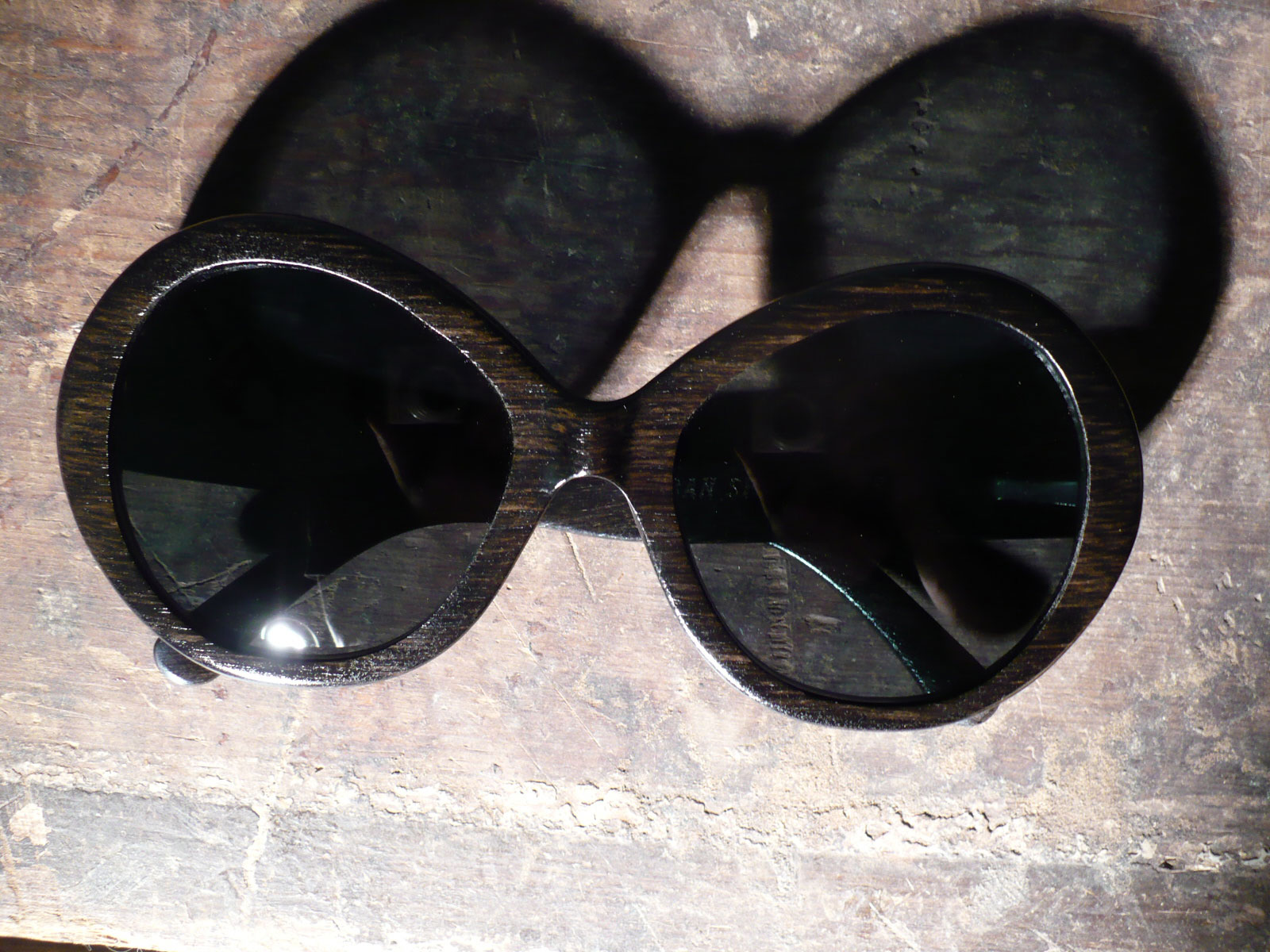 jackie-o-sunglasses-wood.jpg
